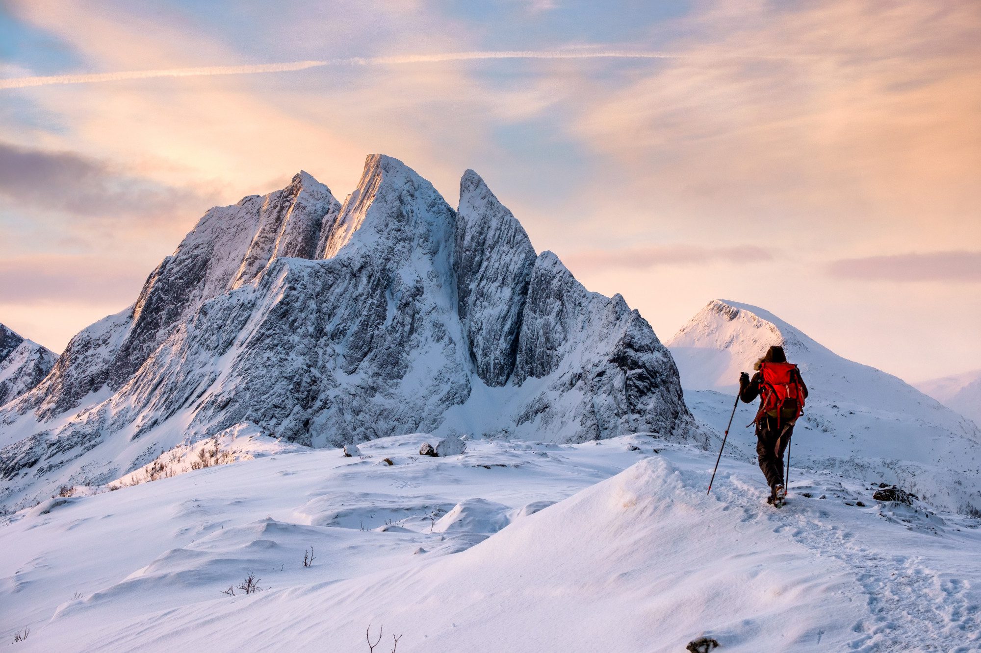 Bondi Outdoor Leadership Person going on an adventure in the mountains during winter